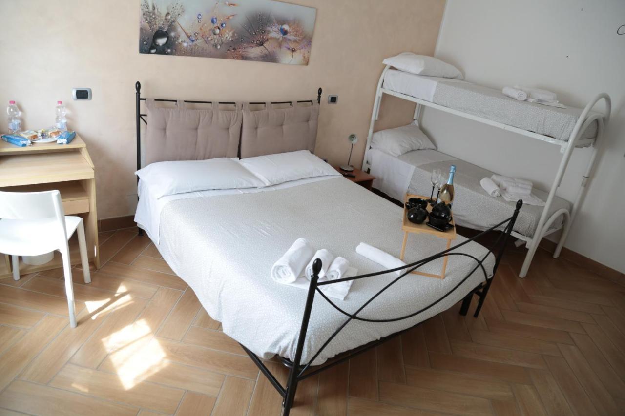 Guest House Simonazzi Reggio Emilia Exteriör bild