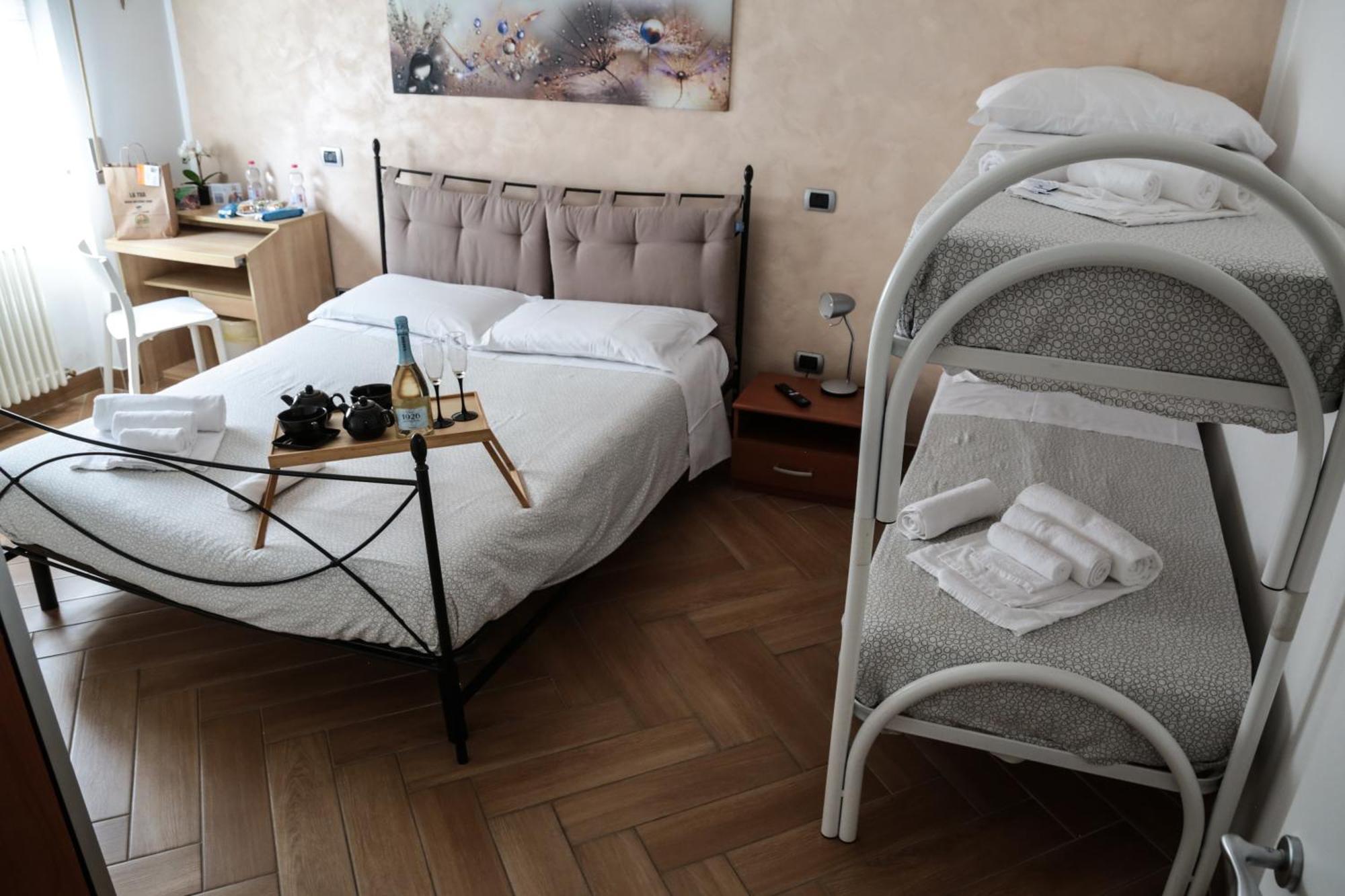 Guest House Simonazzi Reggio Emilia Exteriör bild